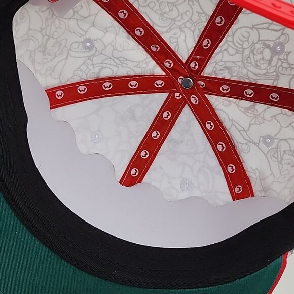 Nintendo Super Mario Snapback Adjustable Hat Cap Red White OS Fits Most - Picture 11 of 16